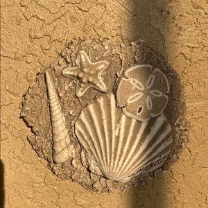 Meet your Posher, Shelly